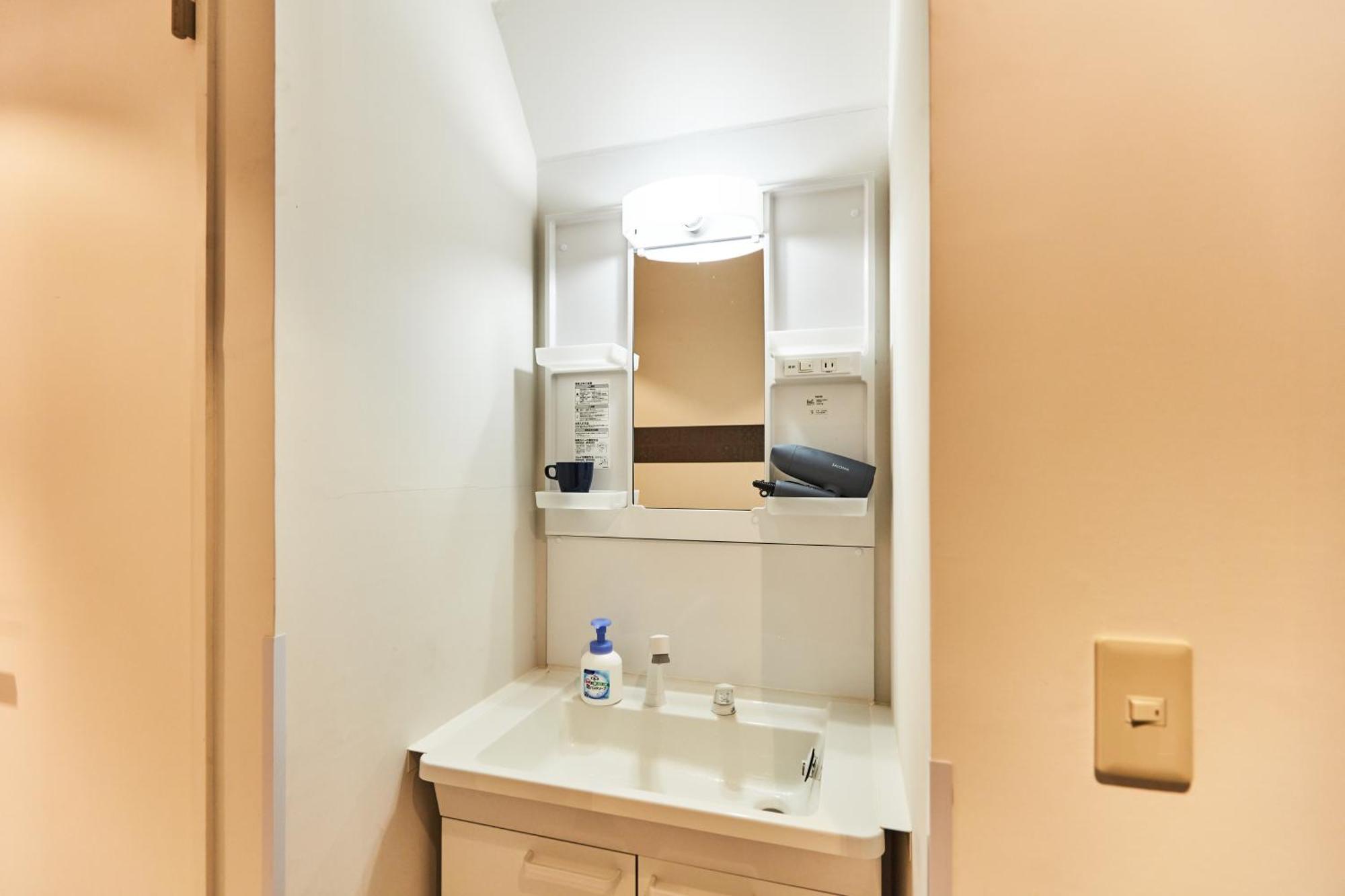 Tora Hotel Asakusa Токио Екстериор снимка